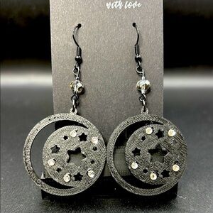 Elegant‎ Black Star Earrings